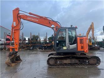 Hitachi ZX 135 US-3
