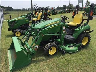 John Deere 1023E