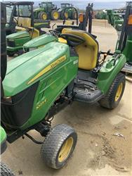 John Deere 1023E