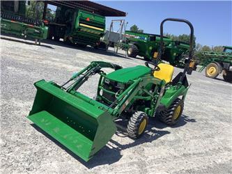 John Deere 1023E