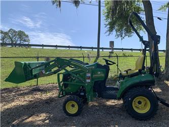 John Deere 1023E