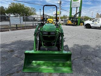 John Deere 2032R