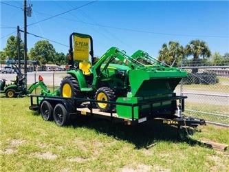 John Deere 3032E