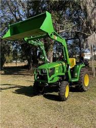 John Deere 3032E