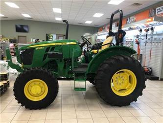 John Deere 5055E