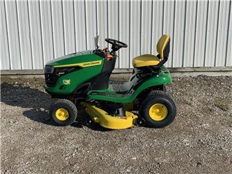 John Deere S140