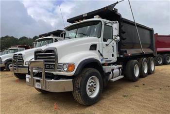 Mack Granite CV713