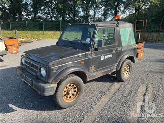 Suzuki SAMURAI