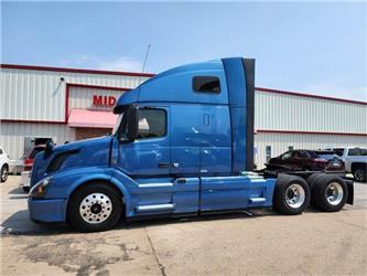 Volvo VNL64T670