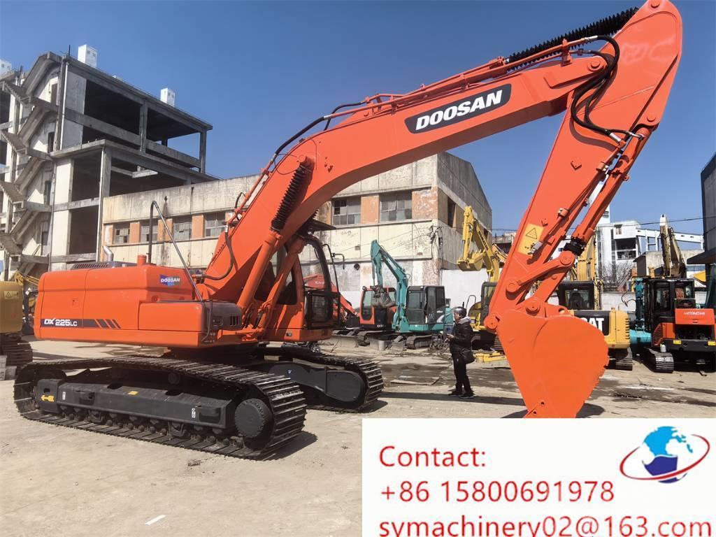 Doosan DX 225 LCA Crawler excavators
