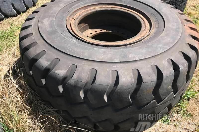  50Ã—20-20 Solid Tyres Other trucks
