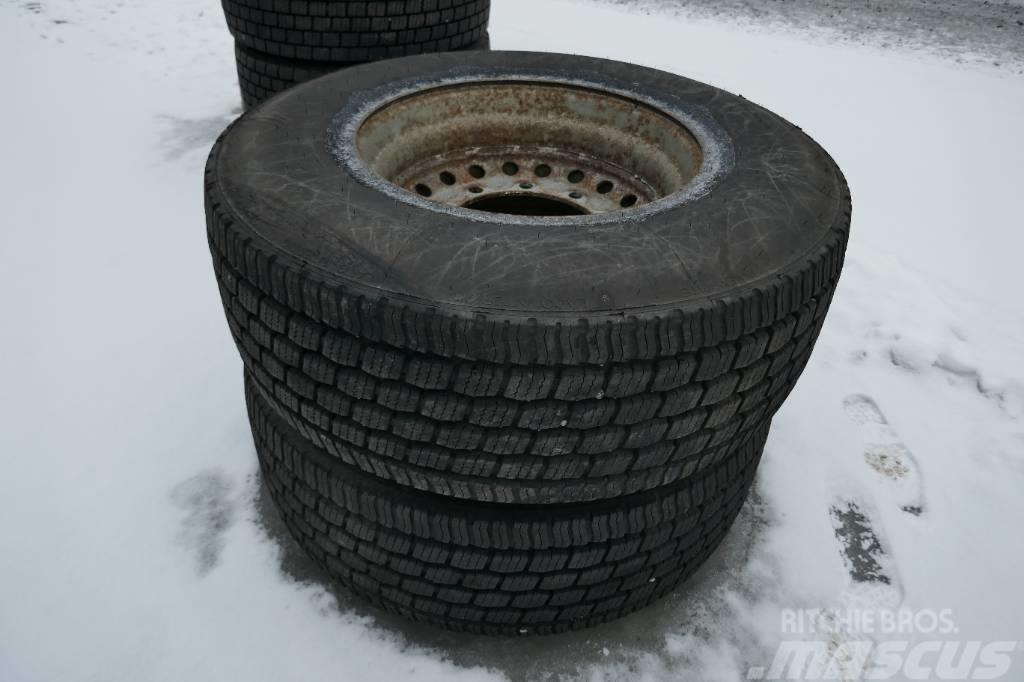  Vinterdäck 385 Michelin Tyres, wheels and rims