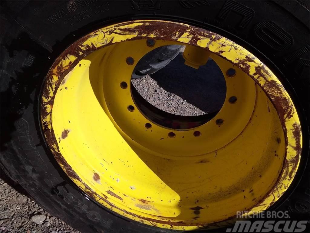 John Deere 1270g 24x26,5 Tyres, wheels and rims