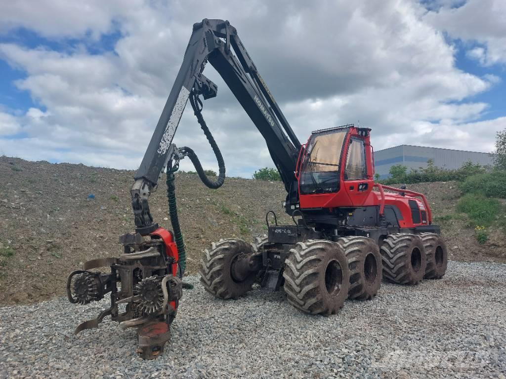 Komatsu 931XC Harvesters