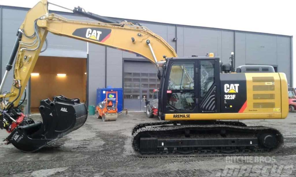 CAT 323F *uthyres / only for rent* Crawler excavators