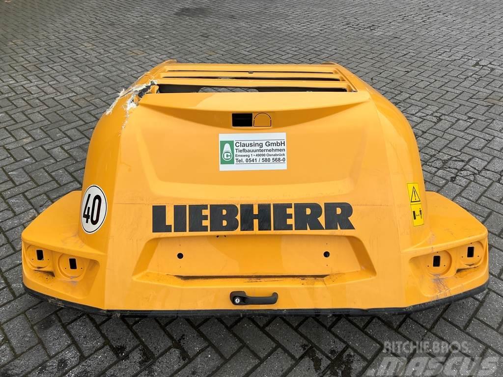 Liebherr L 538 Chassis and suspension