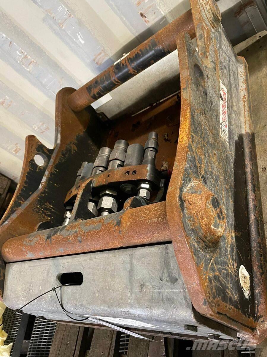 Engcon TILT COUPLER TC180/HS03, no powertilt, OIL QUICK, Wolbrom ...