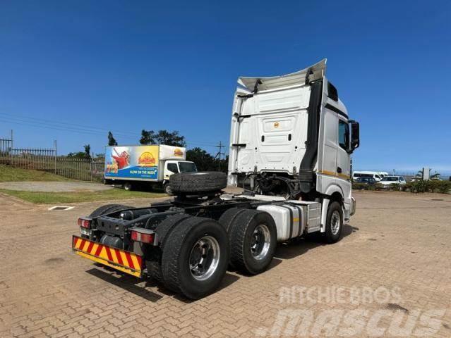 Fuso Actros ACTROS 2652LS/33 STD Tractor Units