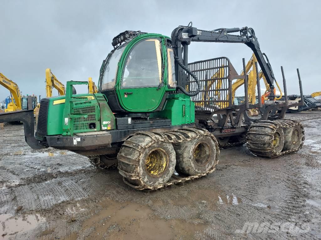 John Deere 810E Forwarders