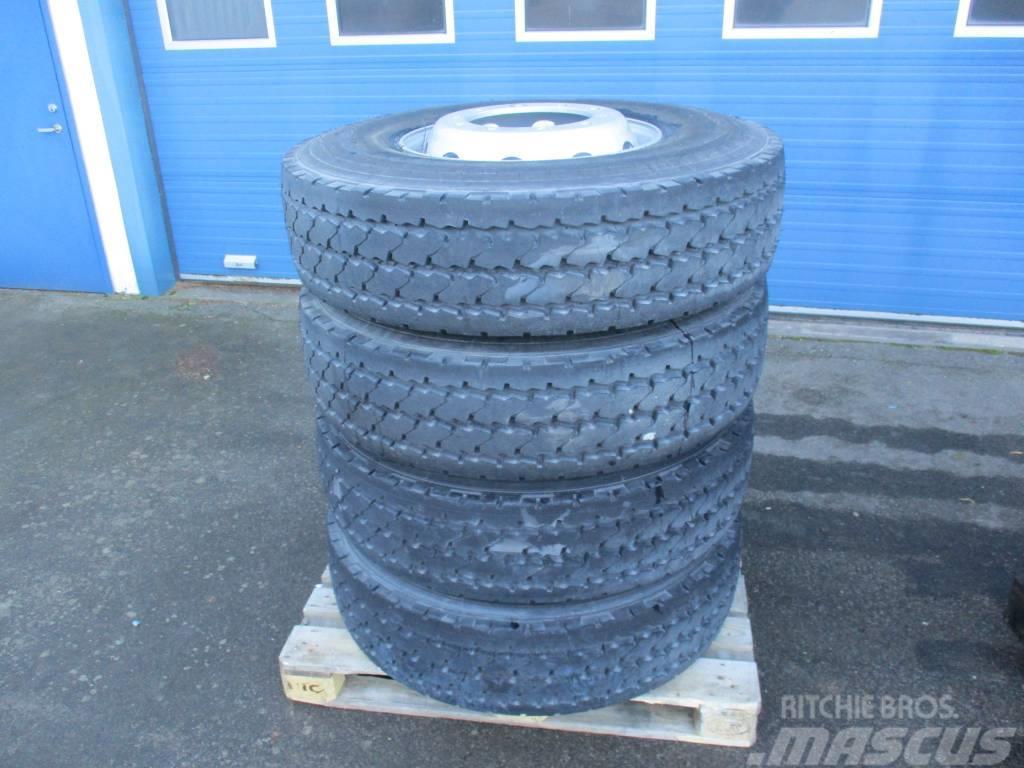  Michein Bridgestone Good Year Continental 13x22,5 Tyres, wheels and rims