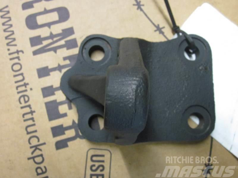  Engine Mount Other components