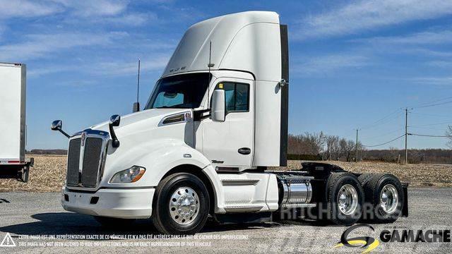 Kenworth T680 DAY CAB Tractor Units