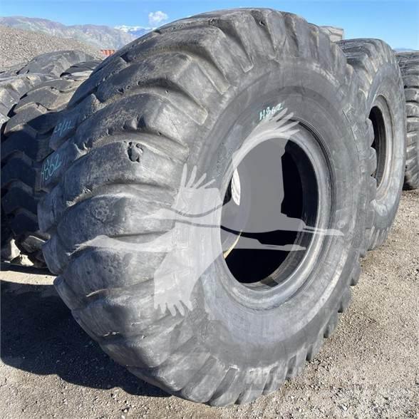  GENERAL 26.5X25 Tyres, wheels and rims