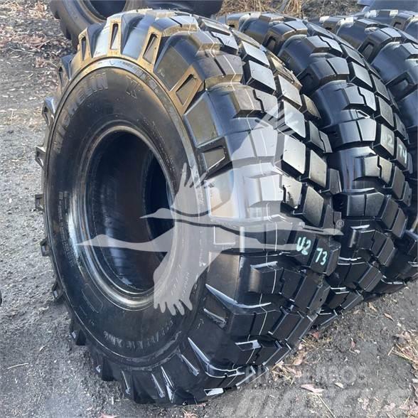 Michelin 325/85R16 Tyres, wheels and rims