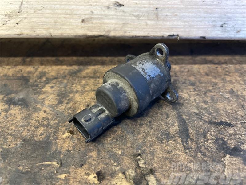 MAN MAN FUEL VALVE  51.12505.0033 Other components