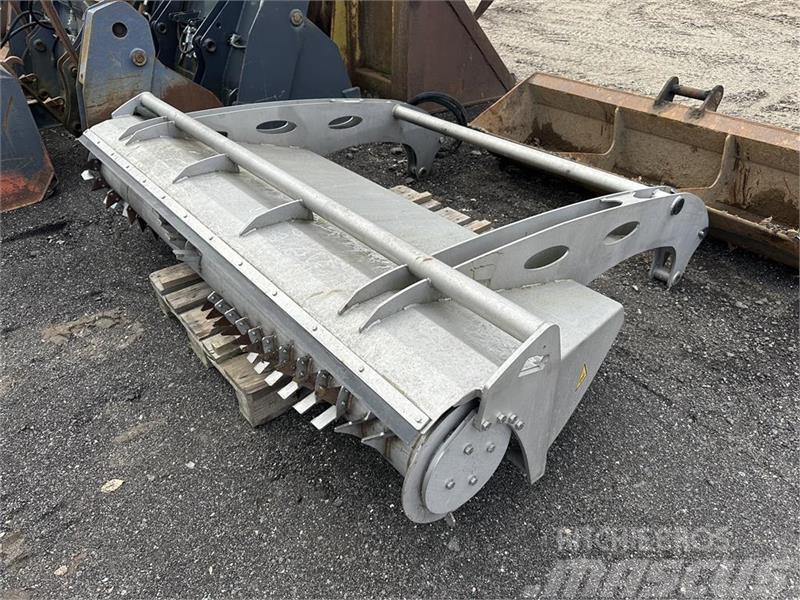  Ri-mach  Hydraulisk trukket opriver Other tractor accessories