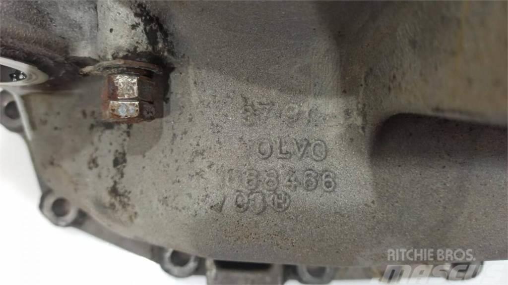 Volvo spare part - transmission - gearbox housing Transmission