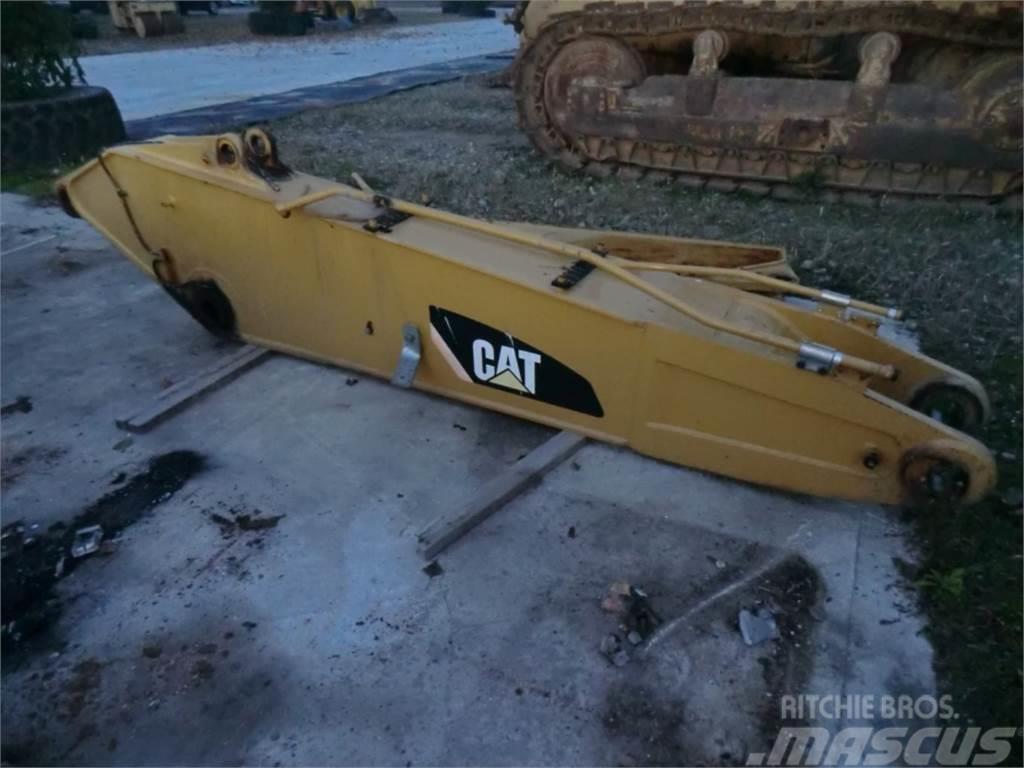 CAT 312D Chassis and suspension