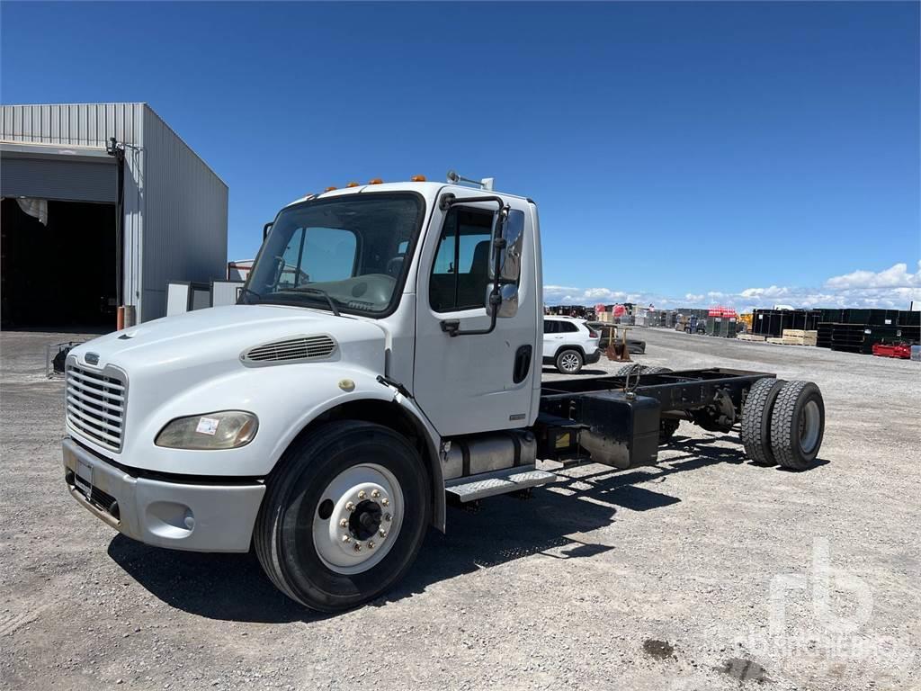 Freightliner M2 106 Chassis Cab trucks