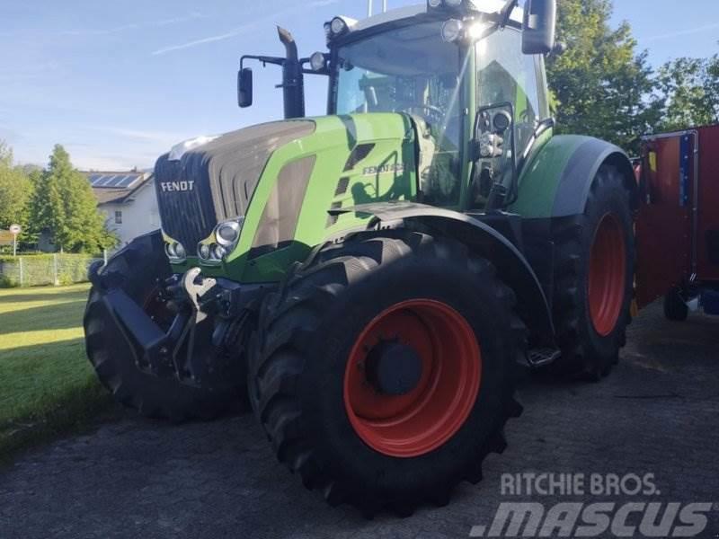 Fendt 828 VARIO SCR PROFI PLUS Tractors