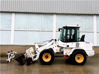 Volvo L 30 G  *2018* ONLY * 3276 HOURS *   *CE*