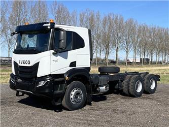 Iveco T-Way AT380T47H-4200 Chassis Cabin (25 units)