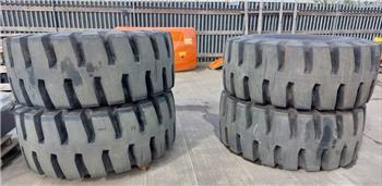 Hitachi ZW370 Bridgestone L5 29.5 R25 Tyres / Tires