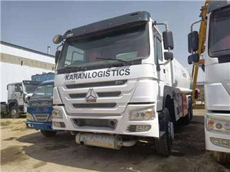 Howo 6*4 371 24m³ Fuel Tank Truck