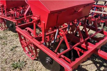  Other 4 Row Wheat Planters