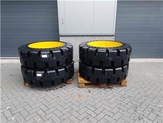 CAT 910/914 - 447-1131 - Tyre/Reifen/Band