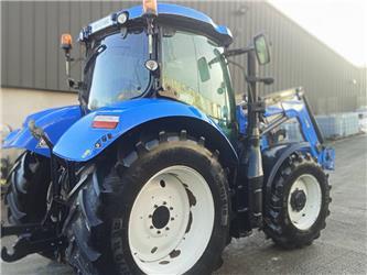 New Holland T6.140 with loader