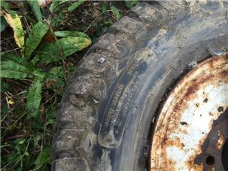  Goldini Tractor Tyre and Wheel £80