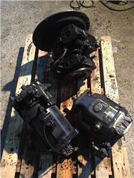John Deere 1110 D Hydraulic Pumps and Hydro Motor