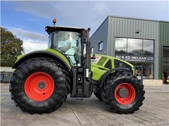 CLAAS Axion 920 Tractor (ST18270)