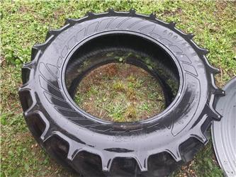 Misc.Machinery 1 X TYRE