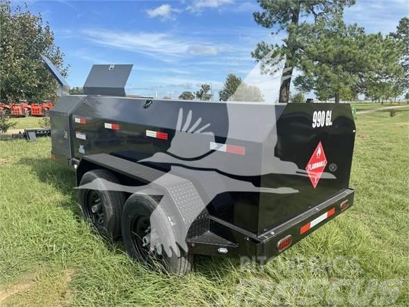  X-STAR TRAILERS LLC 990 GAL FUEL TRAILER WITH TOOL Tanker trailers