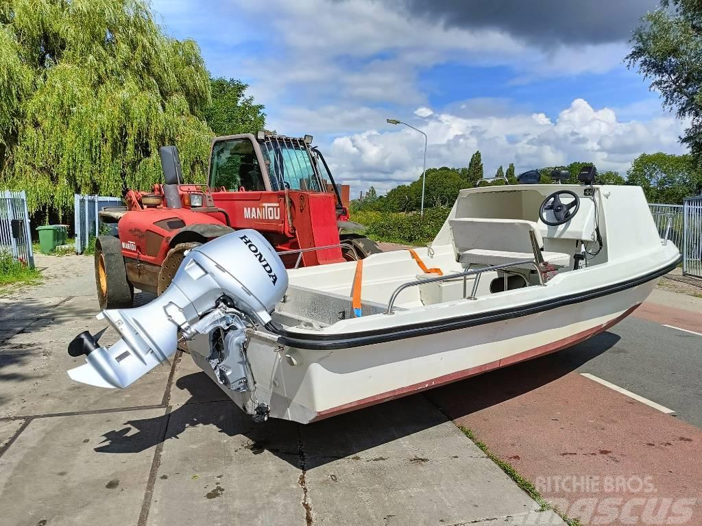  dell quay dory 17' boot boat vis + honda BF50 moto Other groundcare machines