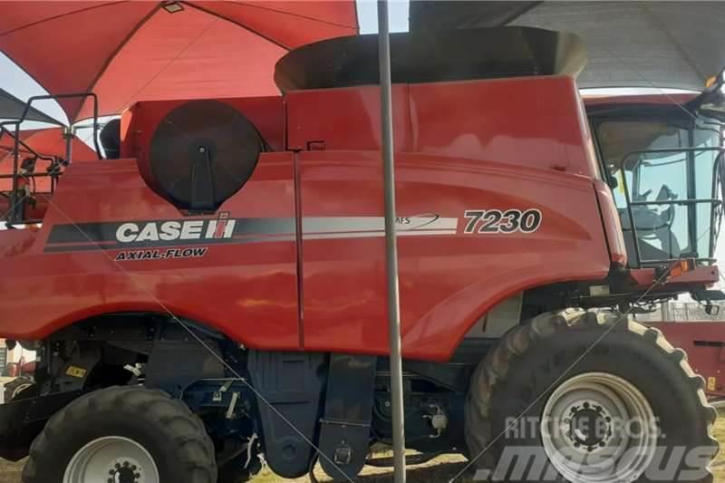 CASE 7230 2WD Combine Other trucks