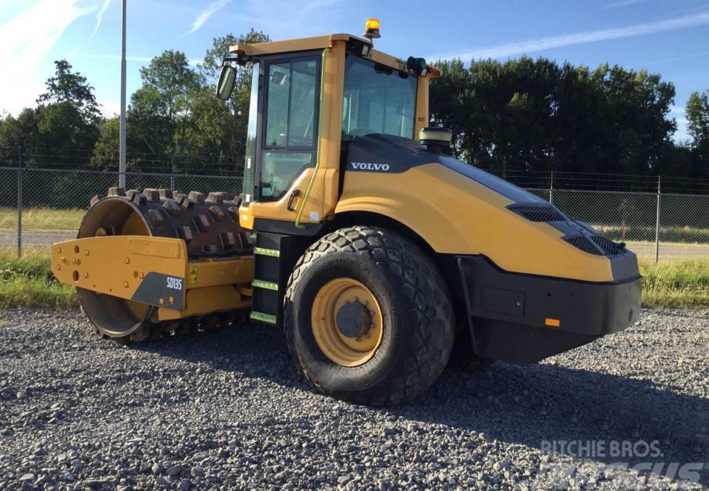 Volvo SD 135 Single drum rollers