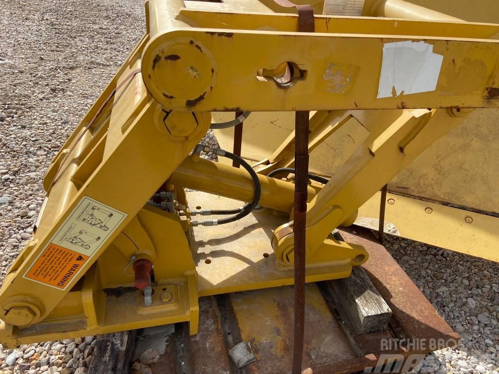  Implemento Pala Tracks, chains and undercarriage